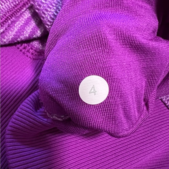 Lululemon Runderful half-zip pullover - Picture 6 of 7